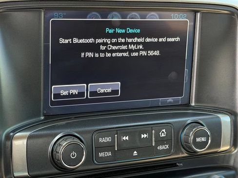 Used 2018 Chevrolet Silverado 1500 LTZ Z71 w/ LTZ Plus Package AWD/4WD image 22