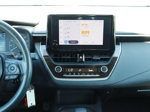 Used 2023 Toyota Corolla LE FWD image 16