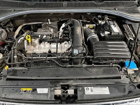 Used 2019 Volkswagen Jetta R-Line FWD image 28