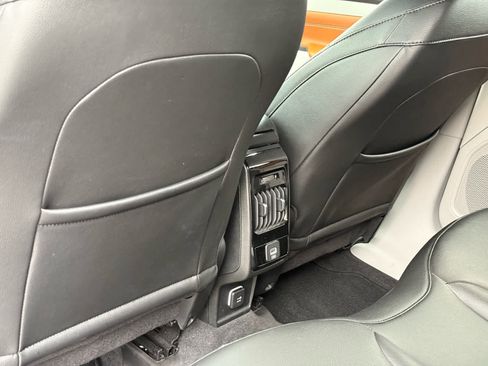 Used 2024 Jeep Compass Limited image 30