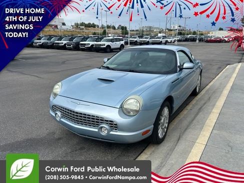 Used 2004 Ford Thunderbird RWD image 3