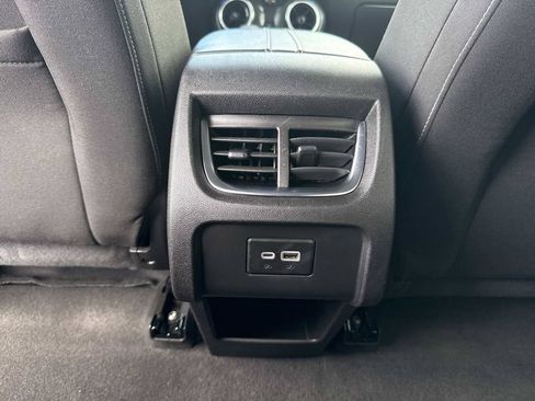 Used 2024 Chevrolet Blazer LT w/ Convenience Package FWD image 18
