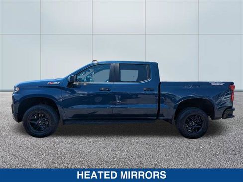 Used 2021 Chevrolet Silverado 1500 LT Trail Boss w/ Convenience Package II AWD/4WD image 2