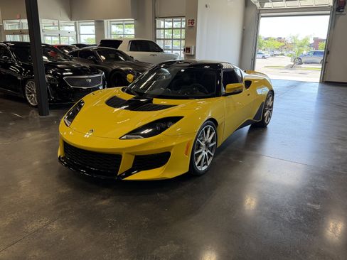 Used 2020 Lotus Evora RWD image 4