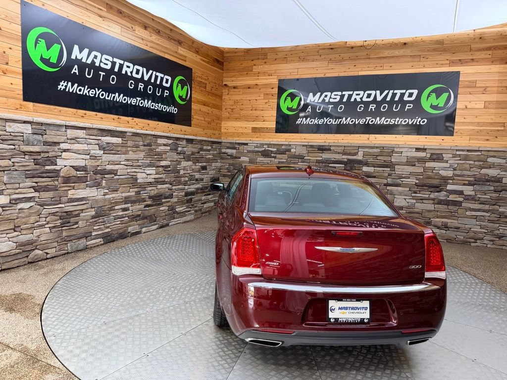 Used 2021 Chrysler 300 Touring L AWD/4WD image 5