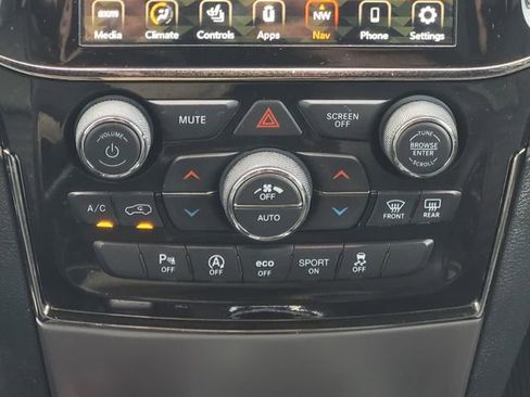 Used 2021 Jeep Grand Cherokee Limited X RWD image 18
