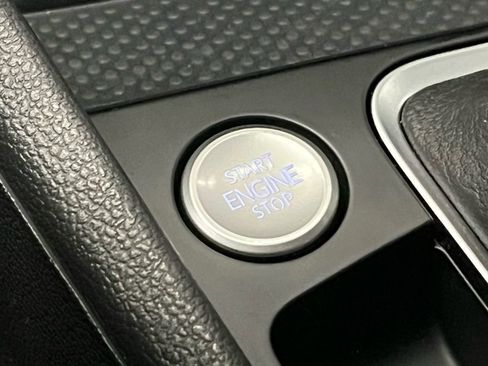 New 2026 Volkswagen Jetta SE image 17