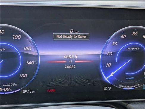 Used 2023 Mercedes-Benz EQE 500 4MATIC SUV image 10