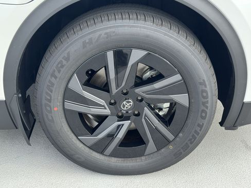 New 2026 Toyota C-HR AWD/4WD image 15