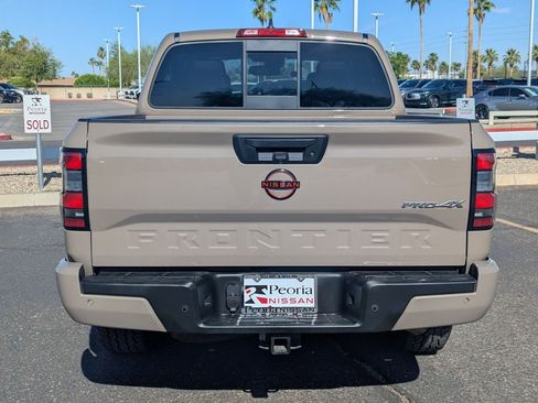 Certified 2022 Nissan Frontier PRO-4X w/ Pro-4X Premium Package AWD/4WD image 6