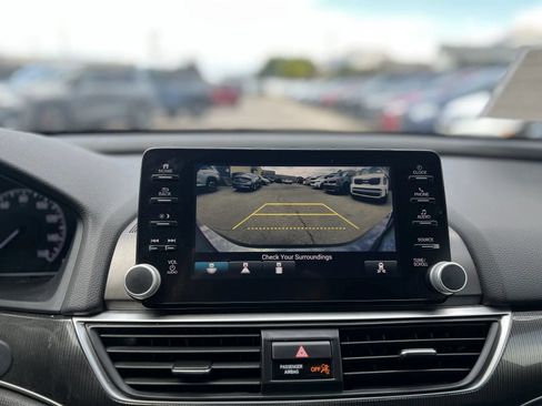 Used 2019 Honda Accord Sport image 28