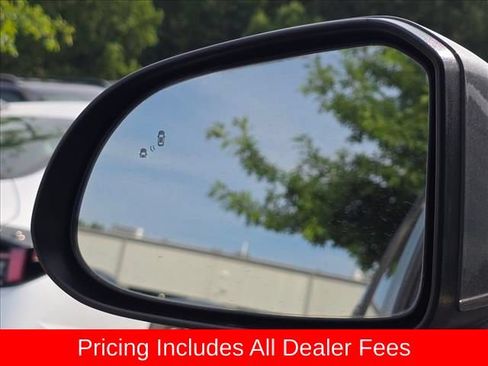 Used 2019 Hyundai Santa Fe SE AWD/4WD image 8
