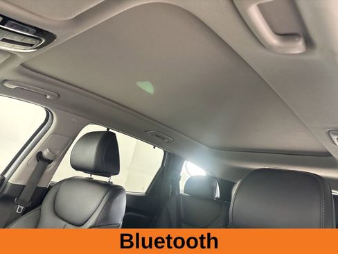 Used 2023 Hyundai Santa Fe SEL Premium AWD/4WD image 11