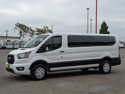 Used 2024 Ford Transit 350 XLT RWD image 3