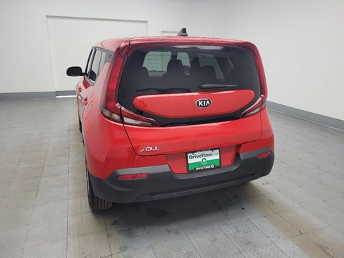 Used 2021 Kia Soul LX image 6