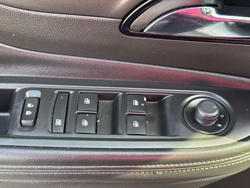 Used 2019 Buick Encore Preferred image 18