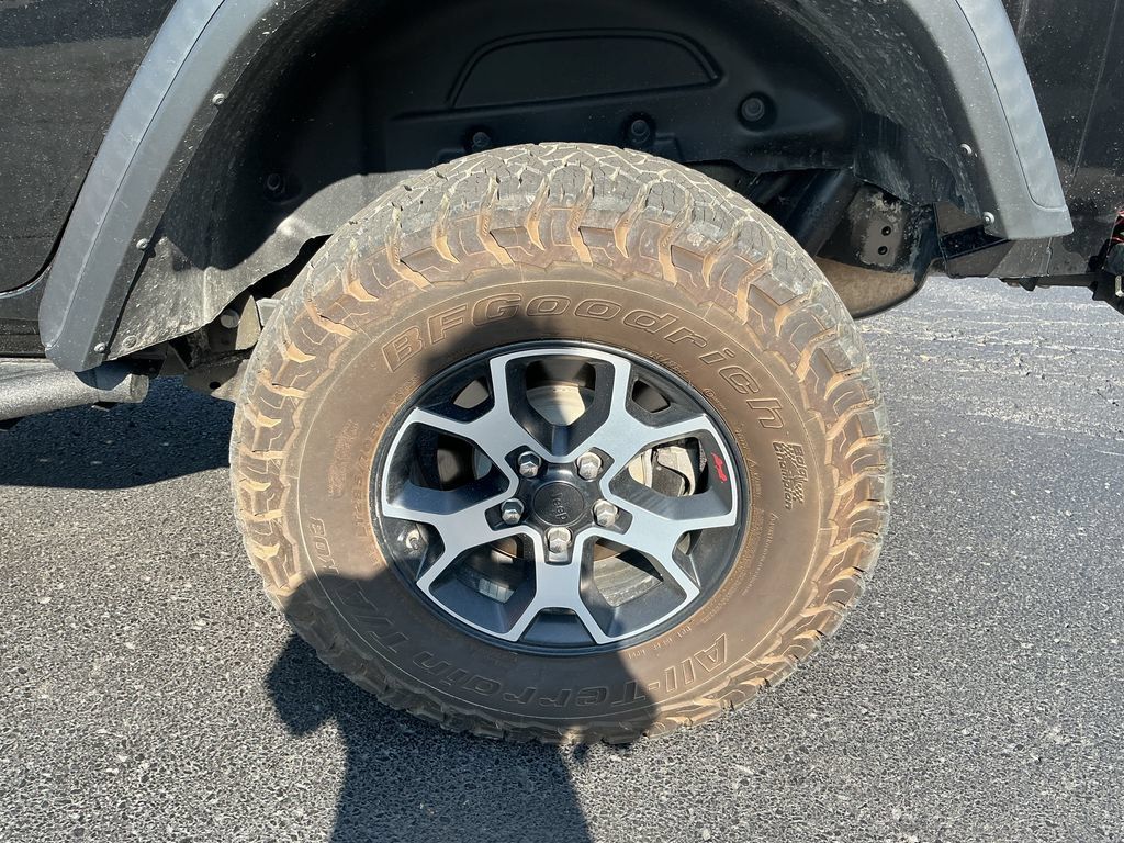 Used 2021 Jeep Wrangler Unlimited Rubicon AWD/4WD image 10