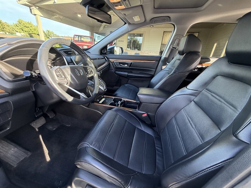 Used 2021 Honda CR-V Touring image 16