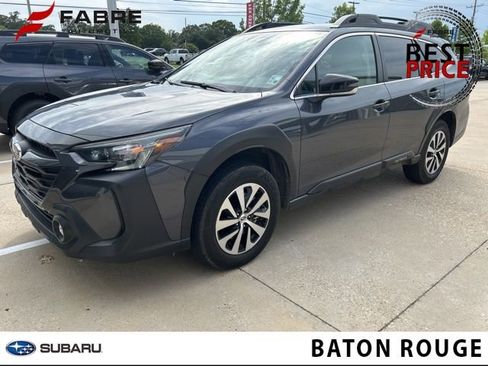 Used 2023 Subaru Outback Premium AWD/4WD image 1