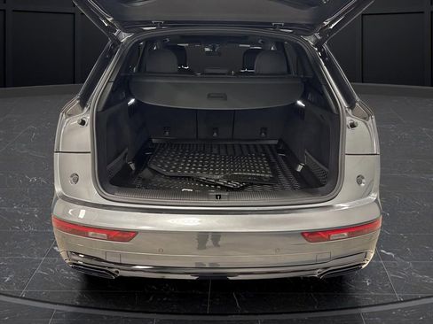 Used 2025 Audi Q5 2.0T Premium Plus w/ Premium Plus Package image 16