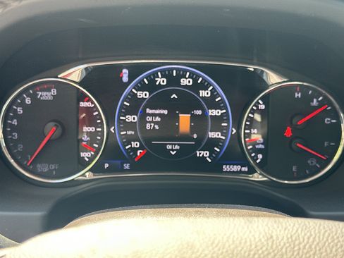 Used 2020 GMC Acadia SLT w/ Driver Alert Package II FWD image 28