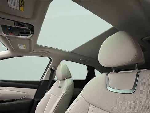 New 2026 Hyundai Tucson Limited AWD/4WD image 12