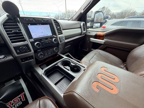 Used 2017 Ford F250 King Ranch w/ King Ranch Ultimate Package image 30