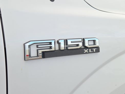 Used 2018 Ford F150 XLT AWD/4WD image 5