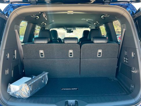 New 2025 Nissan Armada PRO-4X image 23