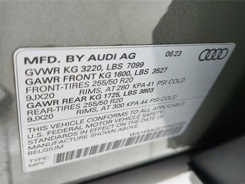 Used 2024 Audi Q8 e-tron Premium image 62