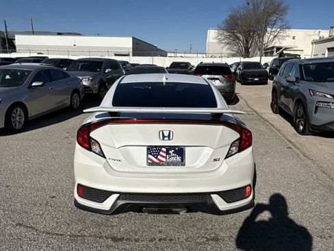 Used 2018 Honda Civic Si image 5