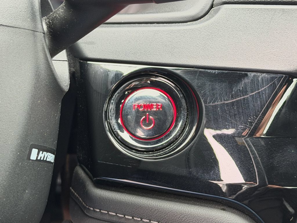 Used 2025 Honda Accord Sport image 17