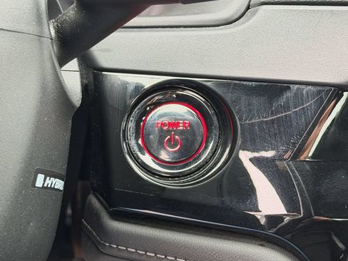 Used 2025 Honda Accord Sport image 17