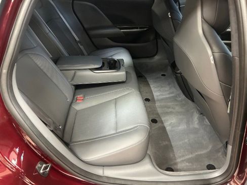 Used 2024 Lucid Air Touring image 15