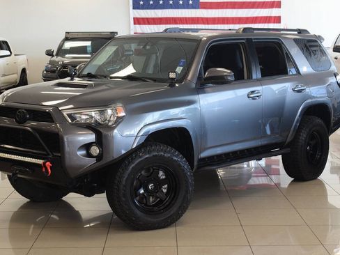 Used 2015 Toyota 4Runner Trail AWD/4WD image 13