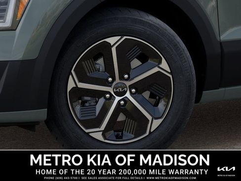 New 2026 Kia Niro EX image 9