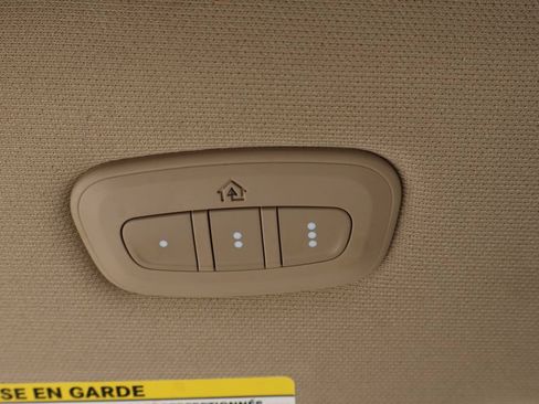 Used 2022 RAM 2500 Laramie AWD/4WD image 32