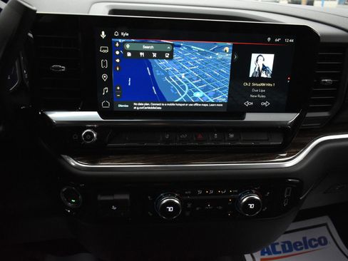 Used 2026 GMC Sierra 2500 SLE w/ SLE Value Package; image 24