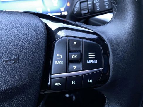 Certified 2025 Ford Escape Platinum image 34