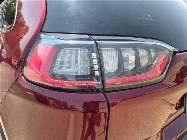 Used 2021 Jeep Cherokee Latitude Lux FWD image 28