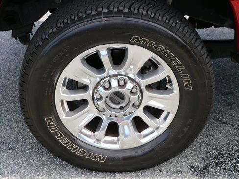 Used 2022 Ford F350 Limited AWD/4WD image 14
