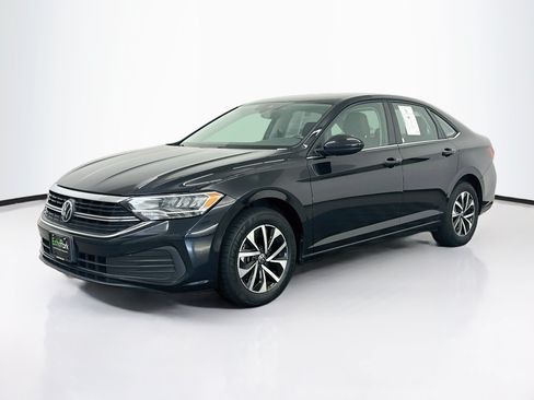 Used 2024 Volkswagen Jetta S FWD image 3