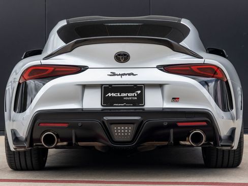 Used 2021 Toyota Supra Premium w/ Driver Assist Package image 7