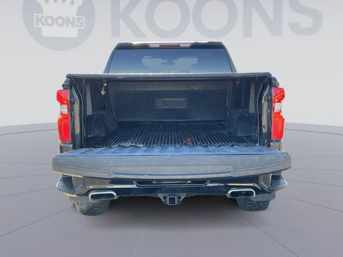 Used 2021 Chevrolet Silverado 1500 LT Trail Boss image 24