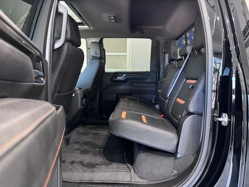 Certified 2025 GMC Sierra 2500 AT4 w/ AT4 Premium Plus Package AWD/4WD image 7