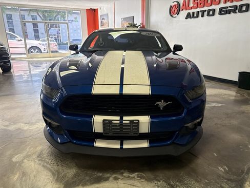 Used 2017 Ford Mustang GT Premium w/ Equipment Group 401A RWD image 2