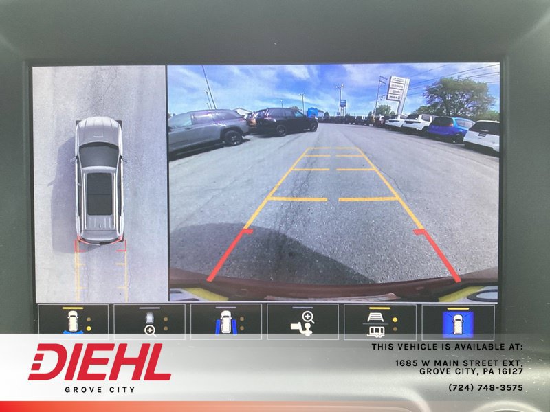 Used 2024 GMC Terrain AT4 w/ Tech Package AWD/4WD image 22