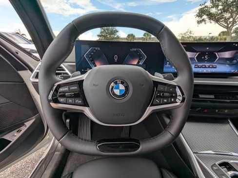 New 2025 BMW 330i xDrive Sedan w/ Premium Package image 31