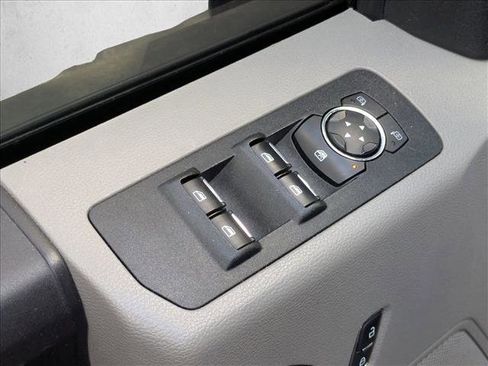Used 2019 Ford F150 XL w/ Equipment Group 101A Mid AWD/4WD image 11