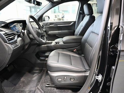 New 2026 GMC Acadia Elevation w/ Black Edition FWD image 9